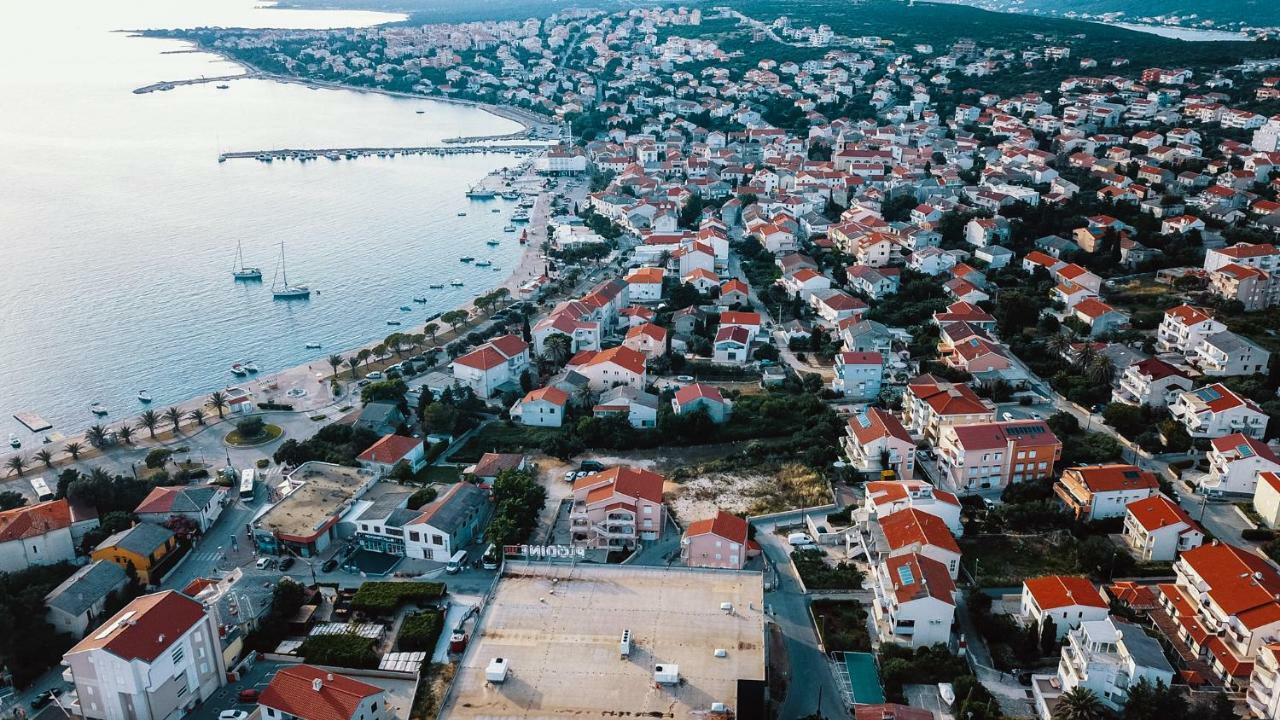 Apartments & Rooms Peranic Novalja Bagian luar foto